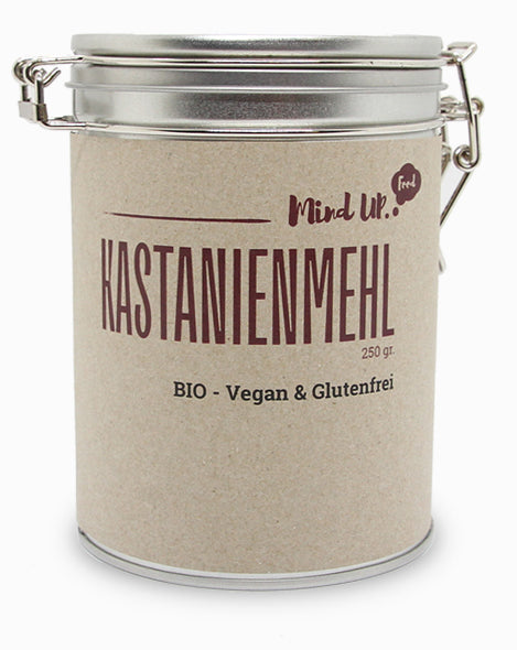 Das Kastanienmehl schmeckt nicht nur wunderbar in Süssspeisen, es ist auch reich an Mineralstoffen, Ballaststoffen, Vitaminen und Kohlenhydraten.  Man munkelt auch es habe eine positive Wirkung auf den menschlichen Stresslevel und soll bei Bluthochdruck helfen. Kastanienmehl, bio, vegan, glutenfrei